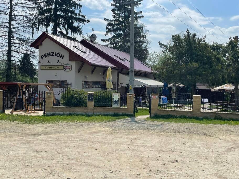 Izba Juliana V Penzione Pod Smrekom Martin Exterior foto